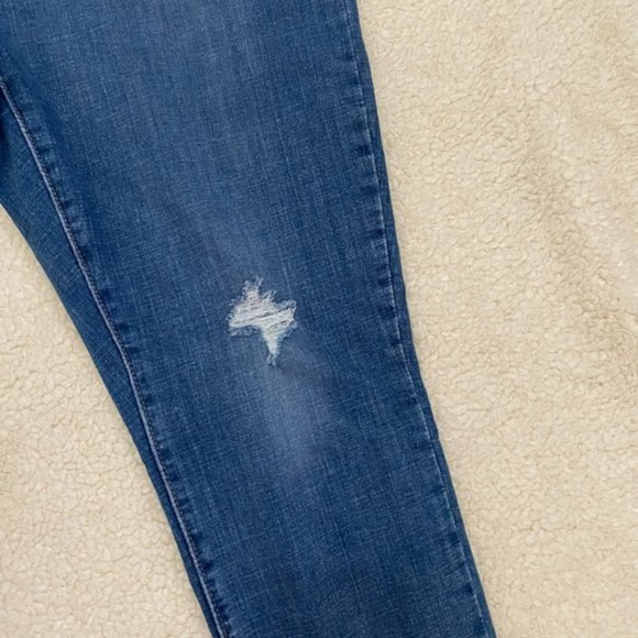 Levi’s boyfriend crop size 31 runs large 36 Waist - Picture 8 of 11